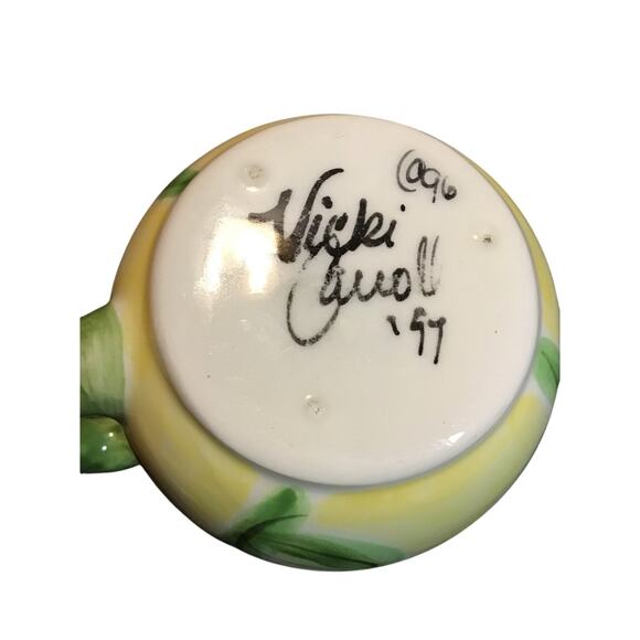 Vicki Carroll Hand painted Floral Mug-Signed 1997 - Picture 4 of 6